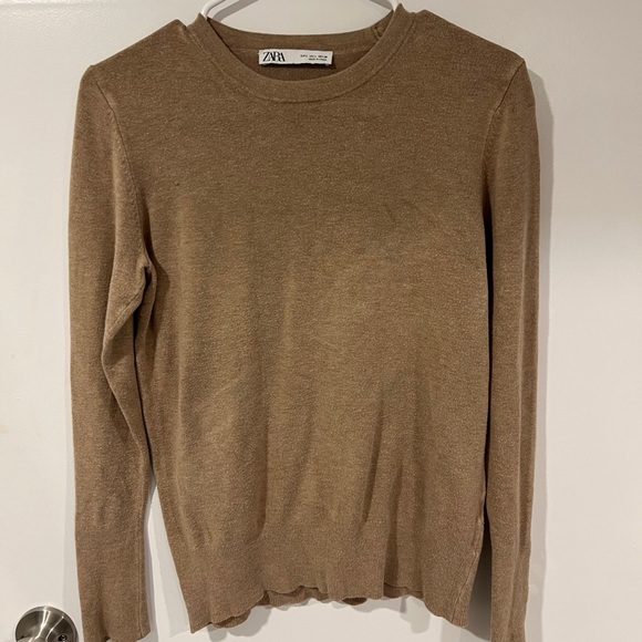 Seawater. - Picture 1 of 3